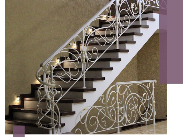 Кованые лестницы под ключ в Нурлате — изготовление и монтаж