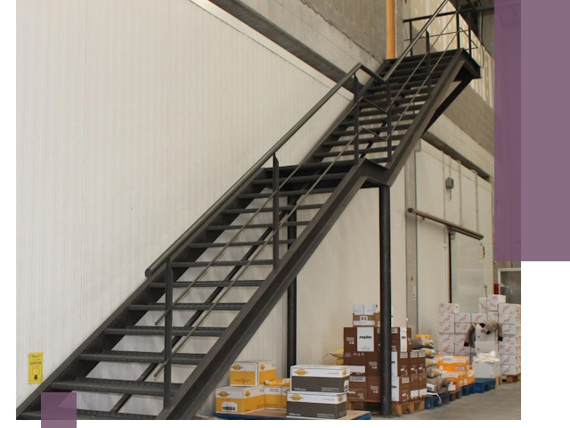 Лестницы для производства в Нурлате — изготовление и монтаж