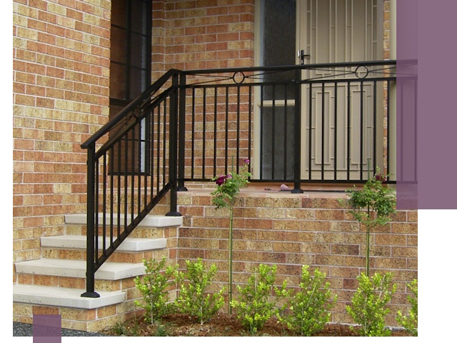 Уличные перила из металла под ключ в Нурлате