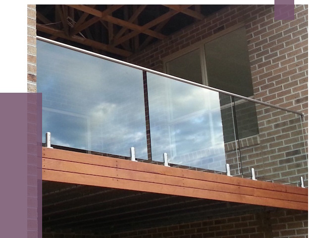 Стеклянные парапеты на крыше и террасе в Нурлате от 11730 руб. | ПРОЛЁТ-Нрт