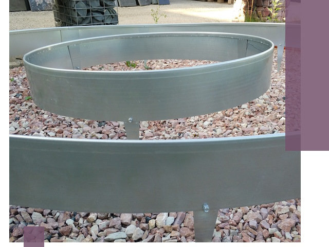 Нержавеющие бордюры под ключ в Нурлате — изготовление и монтаж