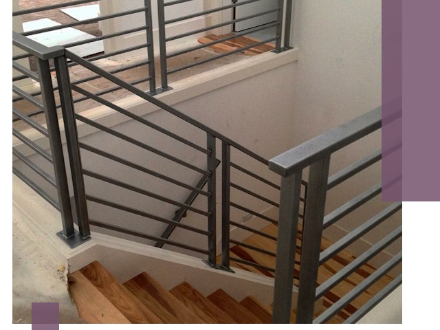 Изготовление поручней из металла и дерева в Нурлате